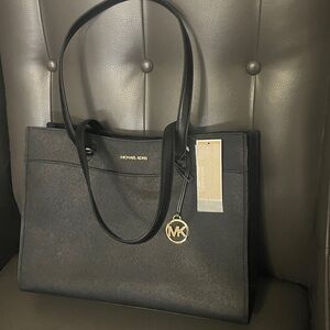 Michael Kors Jet Set travel tote